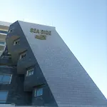 Beach Side -Luxury Sea View Amazing Pool Eilat
